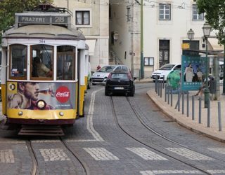 typische tram Lissabon