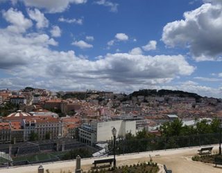 Uitzicht over de stad van Lissabon