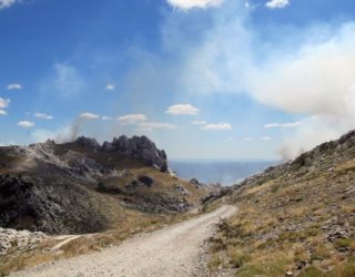 Velebit gebergte met kinderen