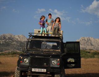 Met de jeep door het Velebit gebergte met kinderen