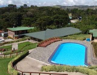 Monteverde hotel: zwembad