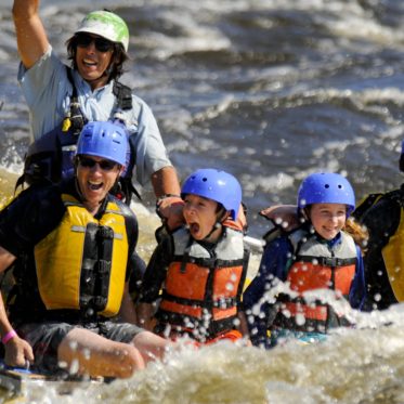 Familie rafting in Canada