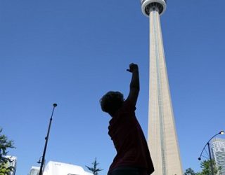 CN tower Toronto: skyline