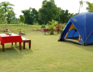 tentenkamp in Thailand met kinderen