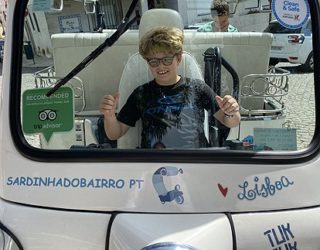 Met de tuktuk door Lissabon