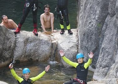 Familiefoto: op avontuur in de canyons van Penada-Geres National Park