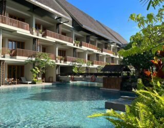 Zwembad hotel Canggu