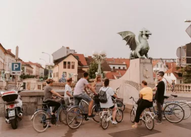 Fietsen langs de highlights in Ljubljana