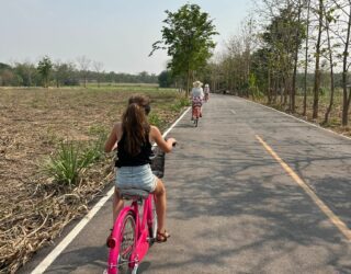 Fietsen met kinderen in Loei