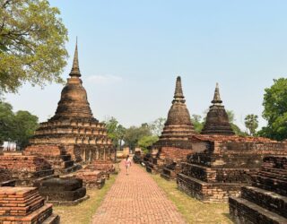 Bezoek Sukhothai Historisch Park met kinderen