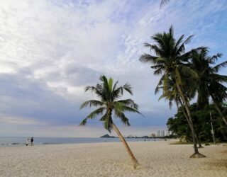 Kindvriendelijk strand van Hua Hin 