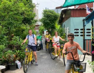 Fietstocht met kinderen door Bangkok 