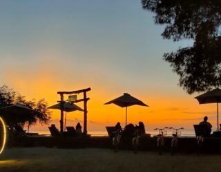 Beachbar strandhotel Gili met kinderen