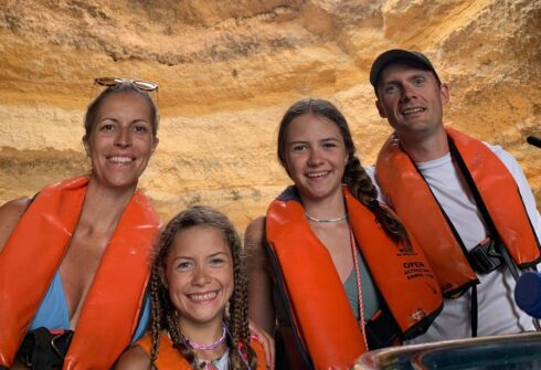 Familie Leujeune geniet van Portugal