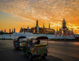 Bezoek Bangkok met de leukste vervoersmiddelen