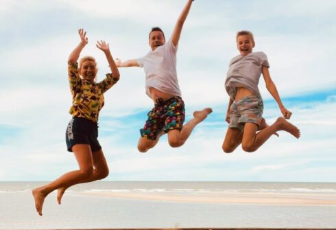 Familie Norre geniet aan de Thaise kust