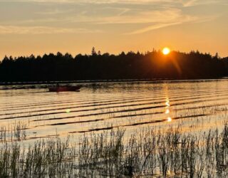 Zonsondergang in de Canadese natuur