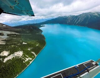 canadese meren vanuit het watervliegtuig