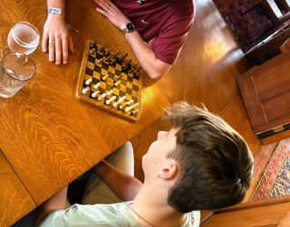 Tieners schaken hotel Tofino