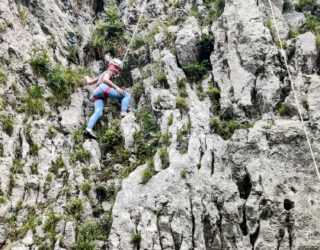 Rotsklimmen in Slovenië met kinderen