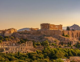 Akropolis bij zonsondergang