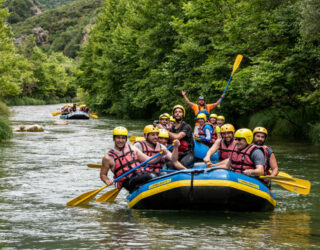 Heerlijk raften op de Lousios rivier in Griekenland