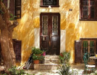 Kleurrijke huizen in Athene