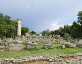 De oude ruïnes in Olympia