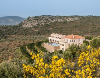 Hotel tussen de sinaasappelbomen rond Nafplion