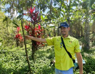 Op avontuur in de tuin van de Bri Bri Indianen in Costa Rica