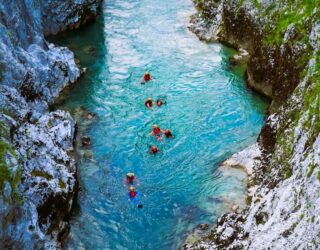 Aquatrekking met het gezin in Slovenië