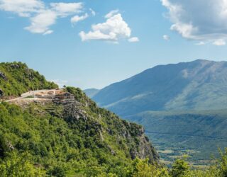 Hotel met spectaculaire views in Ostrog