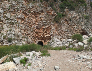 Tunnel tussen Petrovac en Rezevici