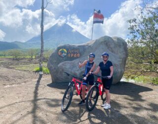 Mountainbiken rond de Arenal vulkaan in Costa Rica