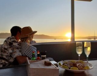 Familie proeft oesters in Knysna