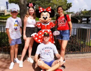 Gezin in Disney World