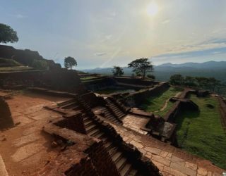 Uitzicht vanop de leeuwenrots Sigiriya