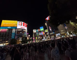op scramble crossing Shibuya