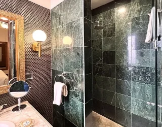 Hotel Mérida badkamer