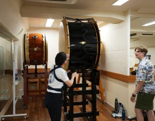 Japanner met drum