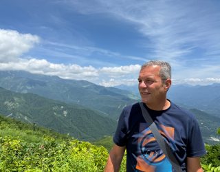 Geert tijdens hike Hakuba