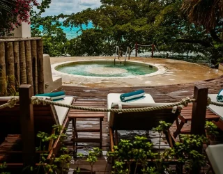 Zwembad hotel Balacar