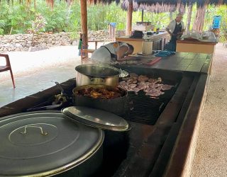 Eten na avontuur jungle