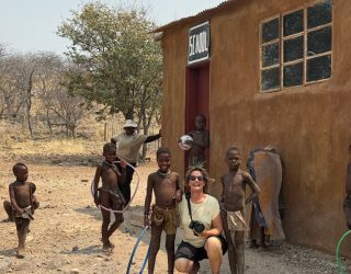 Liesbeth met Himba's