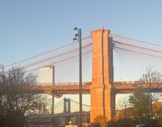 Brug in New York tijdens sunset walk