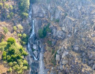 Familie Vaeyens in natuur van Portugal