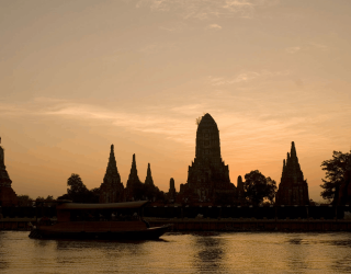 Dinner cruise bij zonsondergang