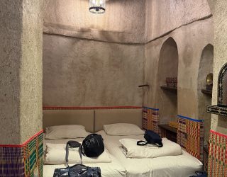 Slaapkamer verblijf Nizwa