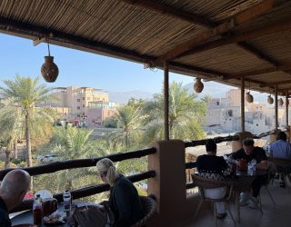 Eetplaats verblijf Nizwa