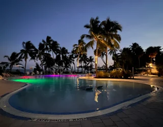 Zwembad verblijf rondreis New York en Florida familie Tavernier.